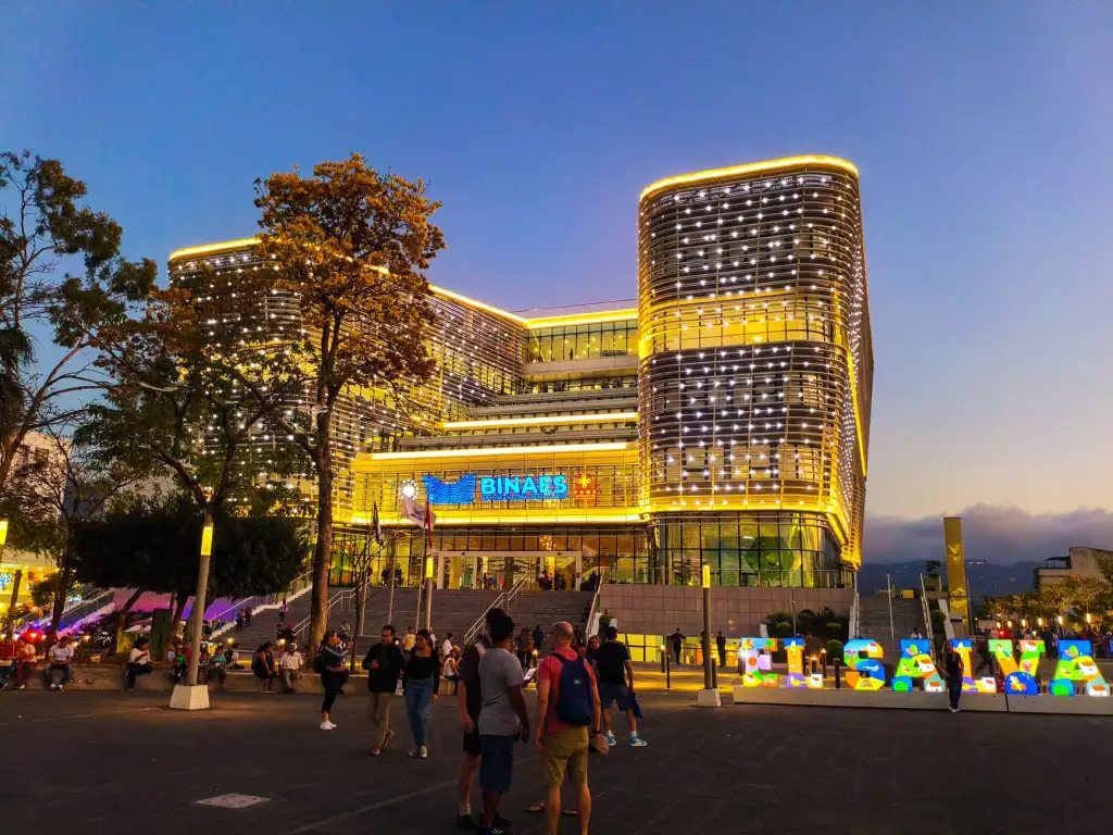 2024年辽宁高考志愿填报系统升级：北方报业教育课程功能对比