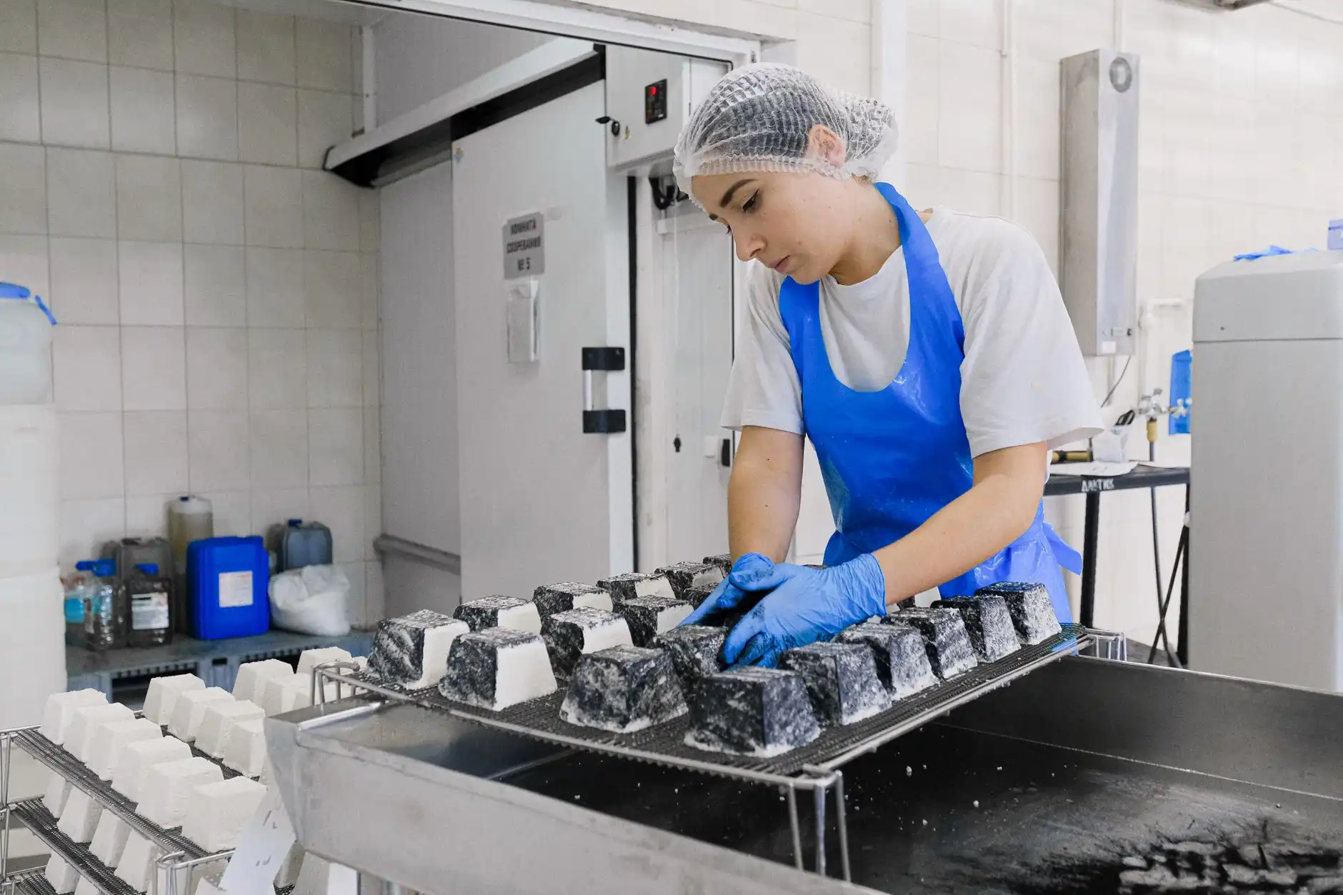 基于AI技术的在线课程开发方案在教育领域的应用实践